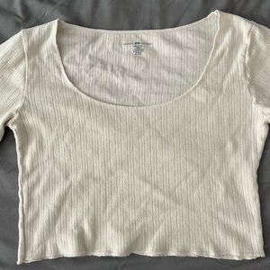 Mckenna Ribbed Eyelet Crop Top 💕 || (NWOT)